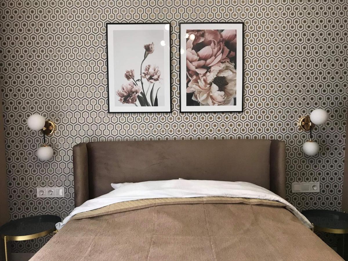 *Luxury Apartment In The City Center* เคียฟ ภายนอก รูปภาพ