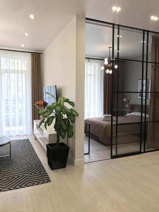 *Luxury Apartment In The City Center* เคียฟ ภายนอก รูปภาพ