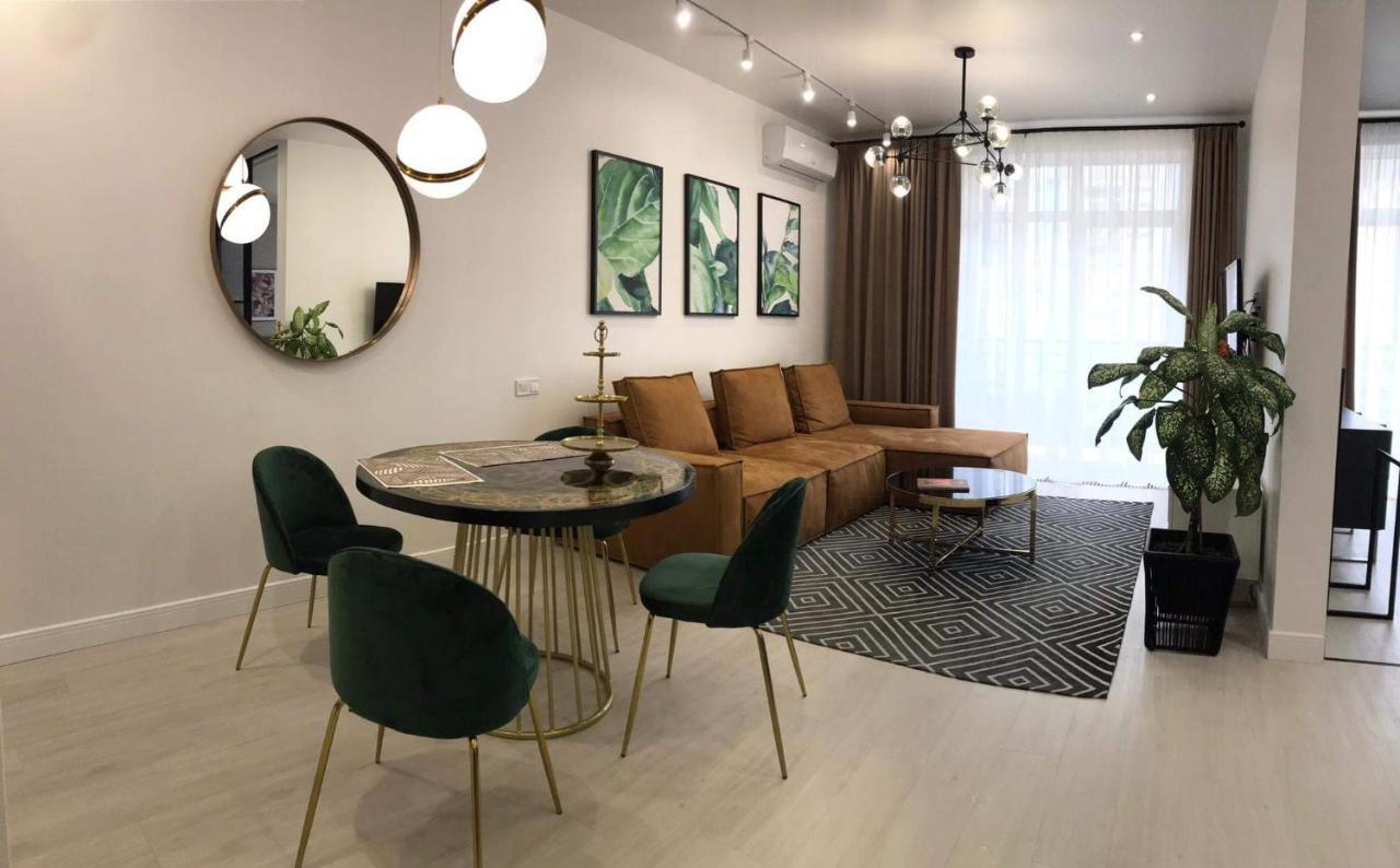 *Luxury Apartment In The City Center* เคียฟ ภายนอก รูปภาพ